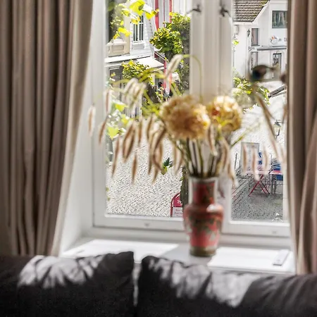 Apartamento Newly Renovated 1 Bedroom In Heart Of Bergen