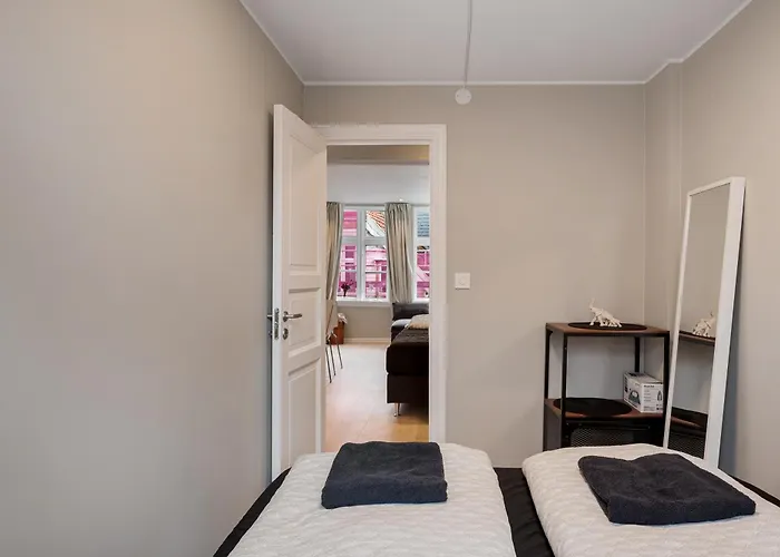 Leilighet Newly Renovated 1 Bedroom In Heart Of *