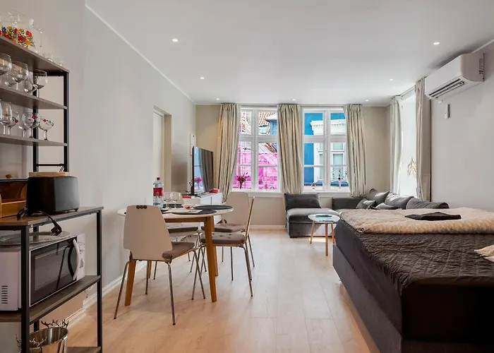 Leilighet Newly Renovated 1 Bedroom In Heart Of